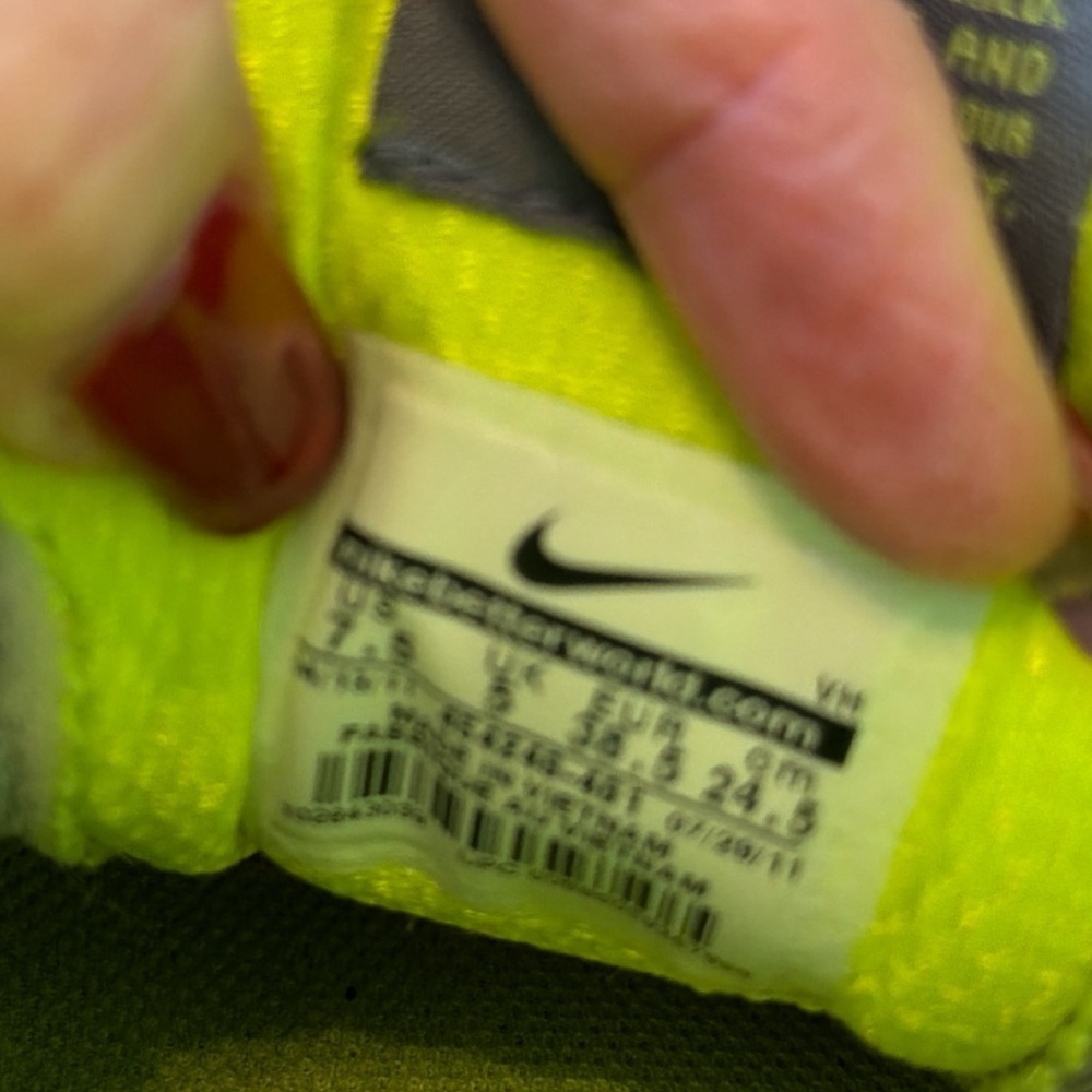 Gorpcore Streetwear Retired Nike Dual Fusion St 2 Running cross trainer W 7.5 - Picture 10 of 10